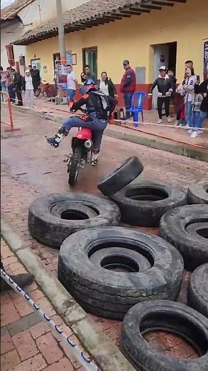 Motocross Rider Crashes Into Pole After Losing Control of Their Bike - 1655135