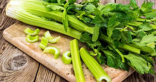 5 benefícios do aipo para a saúde e como inserir na dieta
