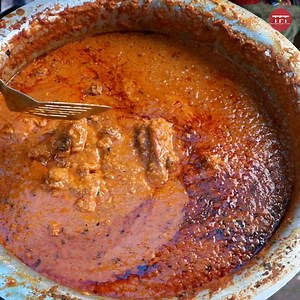 337K views · 6.1K reactions | 5 Student मिलके पुरे पटना को खिला रहे हैं Unique Style में लच्छा पराठा और तवा चिकेन   Ft. Praful shandilya | Tracking on Food & Travel | Facebook