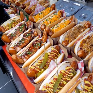 5.4M views · 80K reactions | Try American style homemade hot dogs in Seoul, with dozens of ingredients Street food 2025 | Ivor Dona | Facebook