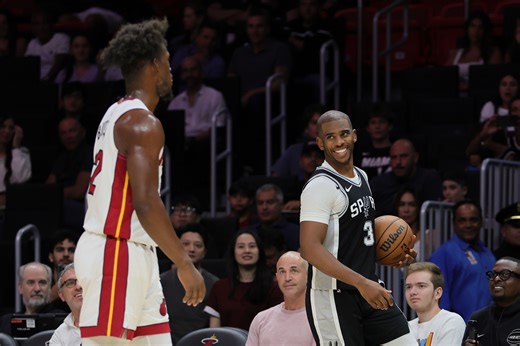 Watch: Jimmy Butler and Chris Paul jaw at each other, Heat star pulls out trolling gesture