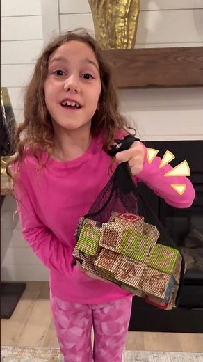 Fun Learning with Cubes 💛📚 | Sierra Helps Rhia Learn | Kids Story