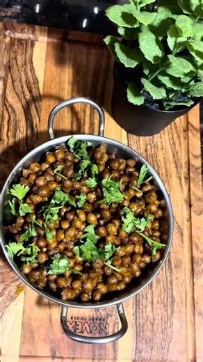 Quick Chana Masala Recipe 😋#chanamasala #foodshorts #indianfood #easyrecipe