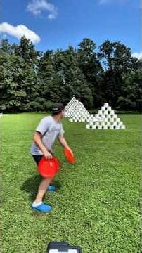 IMPOSSIBLE Frisbee Trick Shot 🤯 #satisfying #frisbeechallenge #trickshots #shortsfeed #youtube