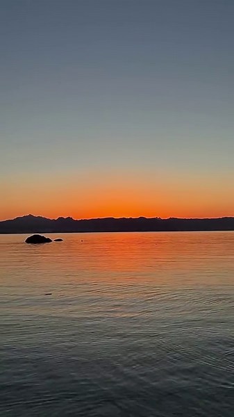🔹Porto Sole, Baja Sardinia 16 Marzo ✅🔹 . . . . . 📸 di Marco Mura @_marcomura_ . . . . . . . . . #sardegna_mia_ #sunset #sardegna #tramonti #sardinia