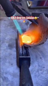 Wow😵🔥 A method of melting gold using a temperature of 1064 degrees Celsius #gold #handmade