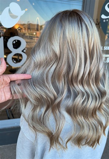 The kind of blonde that never goes out of style. ✨ This ashy blonde highlight is bright, dimensional, and perfectly toned for that cool, lived-in finish. Obsessed with how seamless this transformation turned out! 🤍 #AshBlonde #BlondeHighlights #studio818eriepa #HairTransformation #CoolBlonde