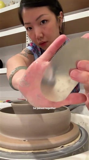How to make donuts ❤️ ••• Follow @esme.lei and @tohchistudios for more!