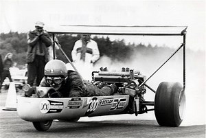 A Snapshot In Time: Angus MacPhail's Wild Three-Wheeled Ford-Powered Experimental And Jade Warrior - BangShift.com