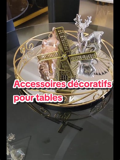 Decorative Accessories for Tables in Congolese Style