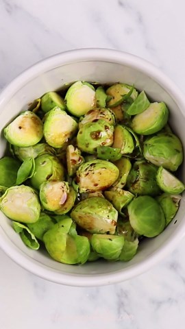 Brussels sprouts + bacon = everyone loves veggies!