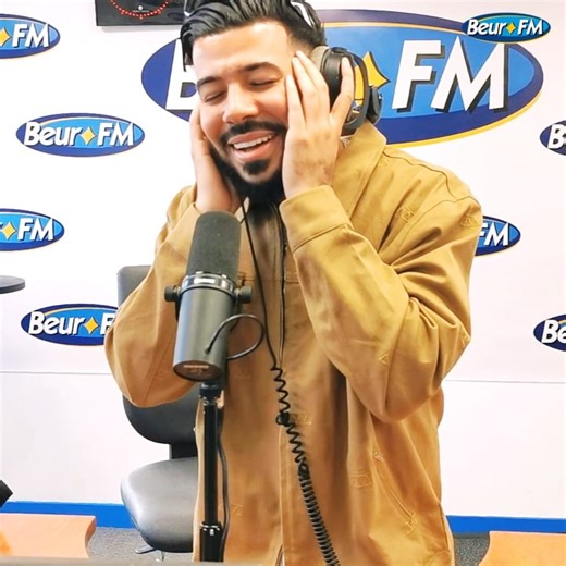 ⏯️ Version live de "Darba 9adiya" de DYSTINCT feat Moha K et Yam ! 🎶 #Dystinct #HappyBeur #Beurfm | Beur FM