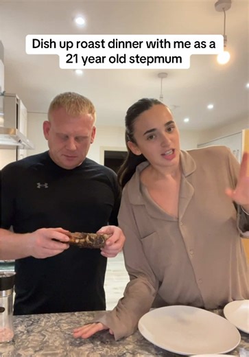 Cooking Roast Dinner with a 21-Year-Old Stepmum | Family Vlog