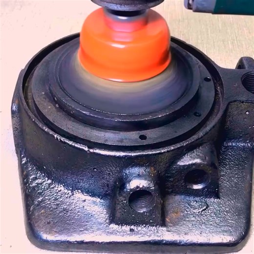 Leaky and Broken Antique Heavy Jack Restoration… | Rescue & Restore