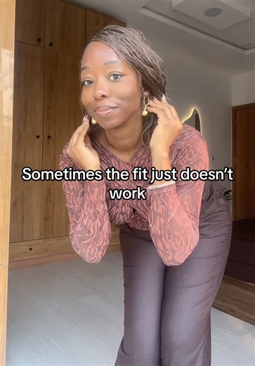 Sometimes the fit just doesn’t work. Who wears heels and long sleeves to a market 😭 #fashionfails #ootd #fashioncreator