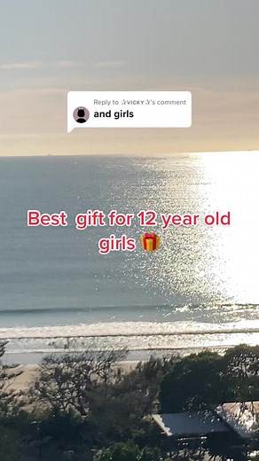 Replying to @✰ᴠɪᴄᴋʏ✰ Best Xmas Gifts for 12 year old girls! 🎁