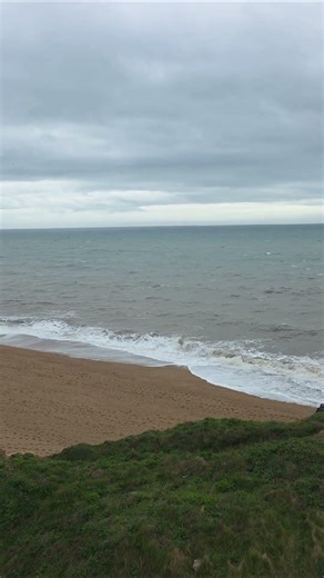 Nature’s Heavy Rhythms: Dorset 4K