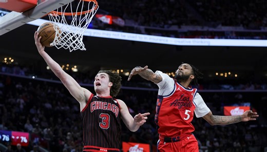 It's rare 'Air' for Bulls guard Josh Giddey as triple-doubles mount