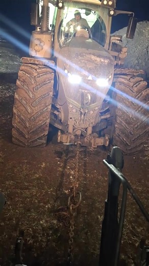 Smoking rear tyres !!! #agriculture #farming #fendt #tractorfails #agrifails farming tractor bogged agri funny fails driver accident combine driver error