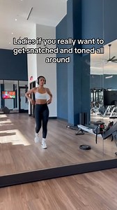 205K views · 538 reactions | compound movements are perf for the girlies that wanna get resultd try free in b!0 #compoundmovements #combomovements #strengthworkoutsforwomen #calorieburningworkout #snatched #toneyourbody | Dr. Robin B | Facebook