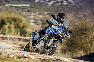 BRIDGESTONE BATTLAX ADVENTURE A41 : testés sur la durée