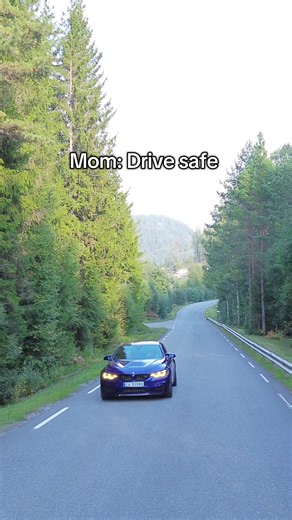 M4cs Airlines: A Unique Drive Experience ✈️