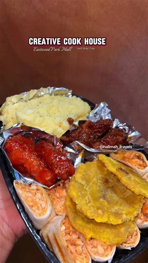 Lunch O' Clock at Creative Cook House in Jamaica