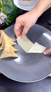 1M views · 3.9K reactions | Easy samosa making process . Those who can’t wrap samosas easily you can follow this simple instructions . Any one can make  . . . . #samosa #foodie #easysnacks #usfoods #tasty #fbreelsfypシ゚viralシ | SALT- Cooking & Baking | Facebook