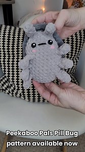 Peekaboo Pals Pill Bug is a crochet roly poly that actually transforms! The pattern is available on my website, Ravelry and Etsy 🪲🧶🥰 Tags #crochet #Peekaboopals #peekaboopalspillbug #pillbug #rolypoly #bugart #crochetbug #reversibleplushies #reversiblecrochet #amigurumi #crochetplushie #crochetstuffedanimals #crochetinspiration #thingstocrochet #crochetideas #gracefacecreates #crochetfriends | Graceface Creates