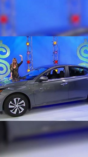 Waiting for that sound effect like my life depended on it!! 🤭 #priceisright