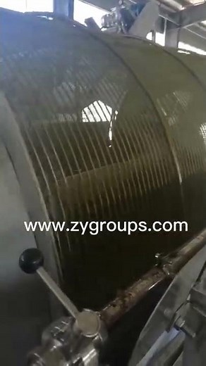 Walnut hulling machine Walnut huller Walnut washing machine Walnut cleaning machine Walnut peeller