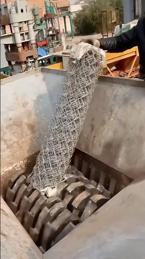 Industrial Shredder vs Heavy Metal! 😱⚙️