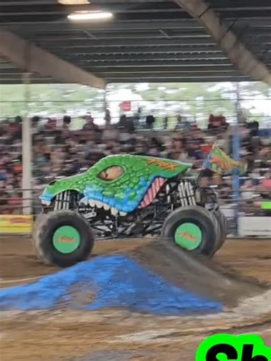 Houston Texas Monster Truck Show Highlights