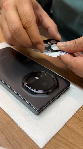 260K views · 60 reactions | Honor magicv3 blue ape space capsule film #Honor magicv3 #Mobile phone film blue ape space capsule #Mobile phone accessories | Tech way | Facebook