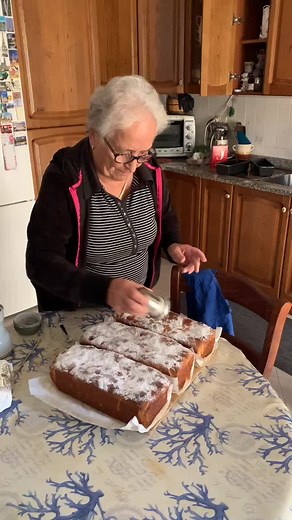 Delicious Panettone Recipe: A Traditional Italian Bread