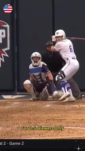 She went ALL OUT for that catch 👏🔥 #softball #dive #catch #outfield | softball
