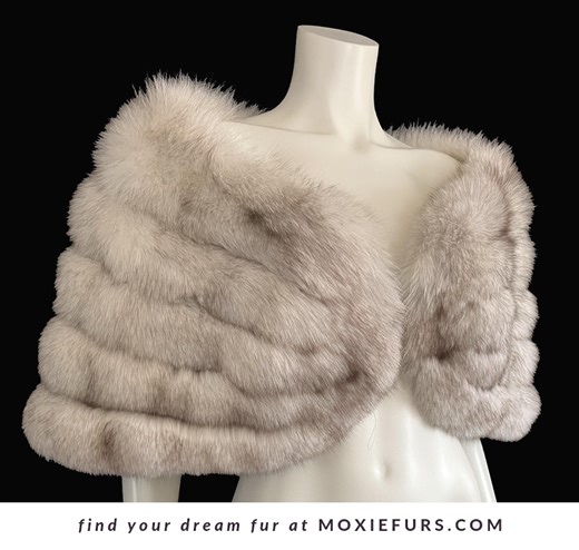 Norwegian FOX Fur Stole, Winter Wedding Shawl, Great Gatsby Party, Ivory Real Vintage Bridal Cape, White Jacket Coat Gift, XL Plus Large - Etsy Australia