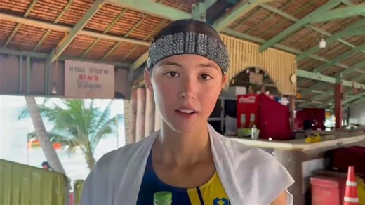 PARA SA PILIPINAS 🇵🇭💪🏻 Despite suffering from food poisoning after the triathlon team relays, Kira Ellis powered through and claimed silver in the women’s individual triathlon event at the 33rd SEA Games in Thailand. Follow #GMASports for more #SEAGames2025 updates. 🎥: POC Media Pool | GMA Sports PH