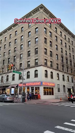 Hey Marianne 🎬✨ on Instagram: "Happy Festivus, let’s go to the Seinfeld Diner in New York City 🥗 #seinfeld #festivus #popculture #90stv #heymarianne"