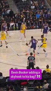 2.9K views · 56 reactions | Devin Booker showing shades of Kareem with the skyhook against the Lakers.  Spectrum SportsNet | NBA on NBC and Peacock | Facebook