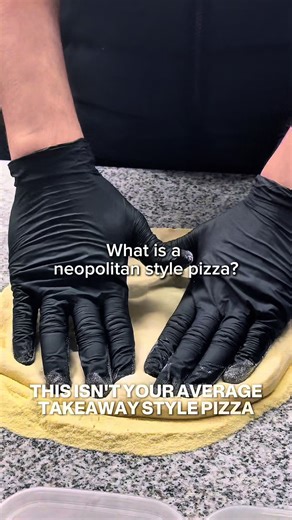 Discover Neapolitan Style Pizza: An Overview