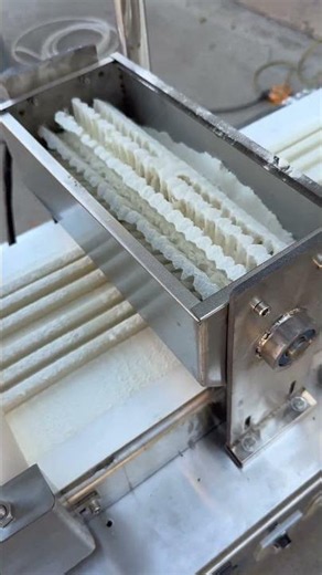 Cheese block cutter
