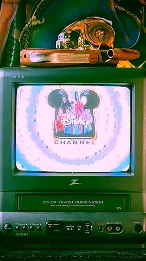 Disney Chanel Bumper on VHS from The Adventures of Ichabod and Mr Toad #vhs #nostalgia (1999)