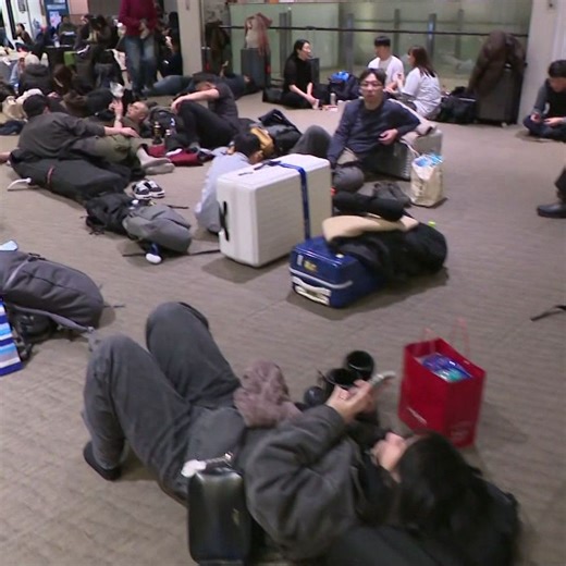 【”7000人空港滞留”の裏側で何が…】大雪で新千歳空港→二次交通での移動が大混乱_あの日JR北海道とHAPの間で何があったのか_両者のやり取りから見えてきた”甘すぎる見通し”〈北海道〉（北海道ニュースUHB）