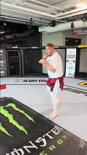 Wrestler’s Shadow Boxing — Explosive Footwork & Fight IQ!