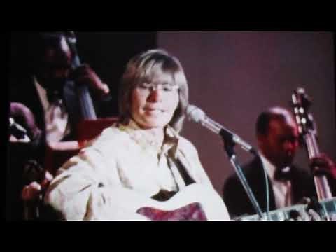 MVI 2806: John Denver Live at Red Rocks [1974]. Part 2
