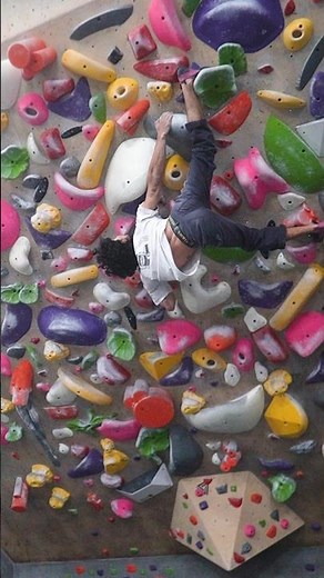 Dear Spray Wall, I luv u #bouldering #rockclimbing #indoorrockclimbing
