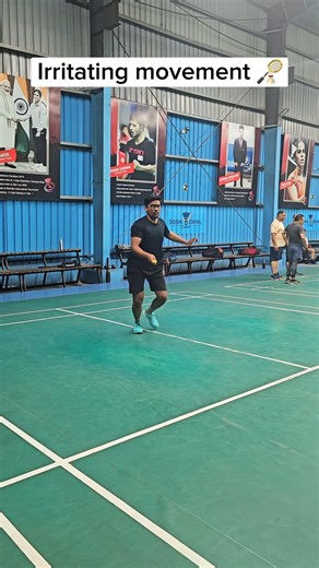 irritating movement in badminton 🥴