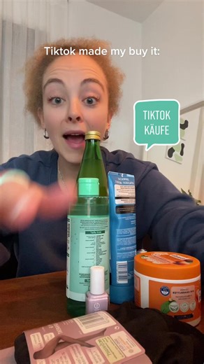 Entdecke die magische Strumpfhose für Lockenpflege