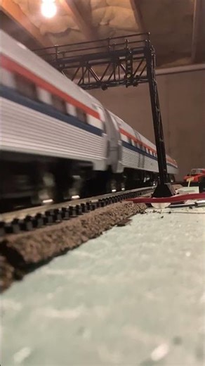 Amtrak train headed help from conrail #conrail #hoscale #amtrak #modelrailroad #modeltrain